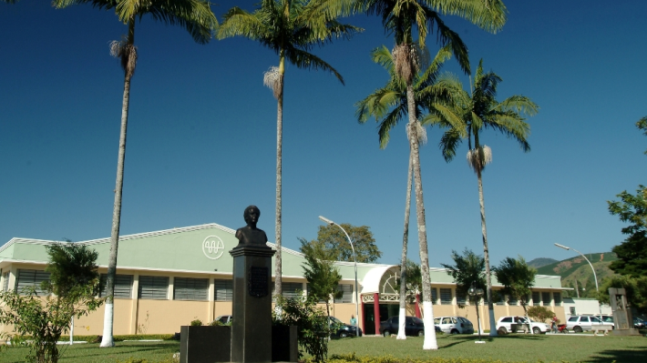 Escolas